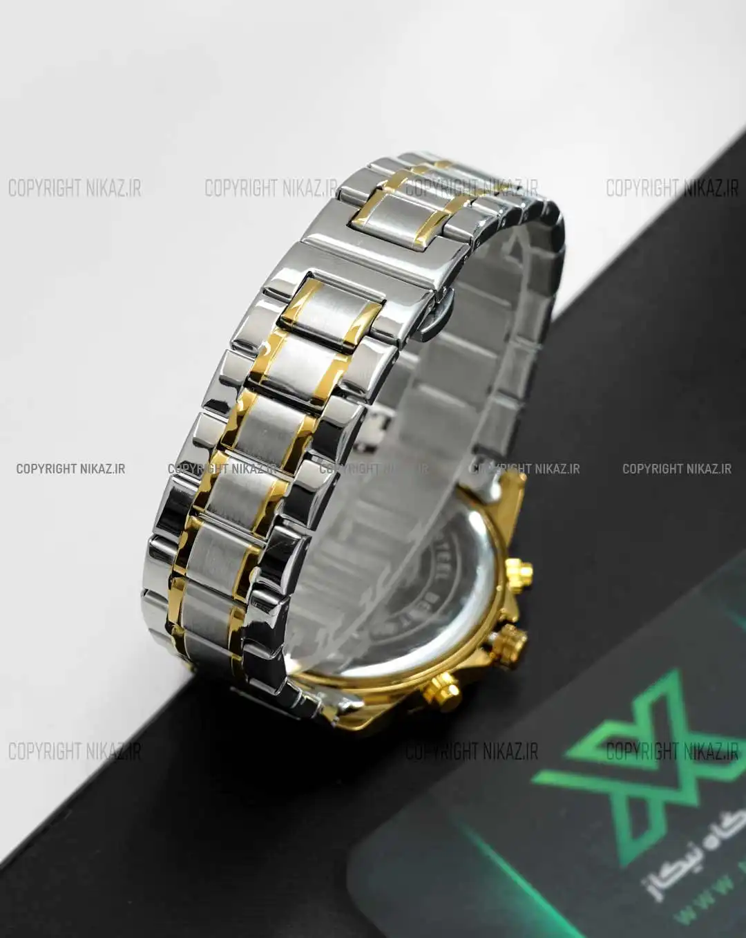 ساعت مچی مردانه بین باند BINBOND مدل B3103 کد 1697 SGB صفحه مشکی و بند استیل نقره ای طلایی رنگ ثابت و سه موتور فعال کرنوگراف و قفل پروانه ای